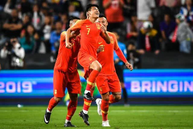  法甲收官战现戏剧性一幕，三队同分比较净胜球